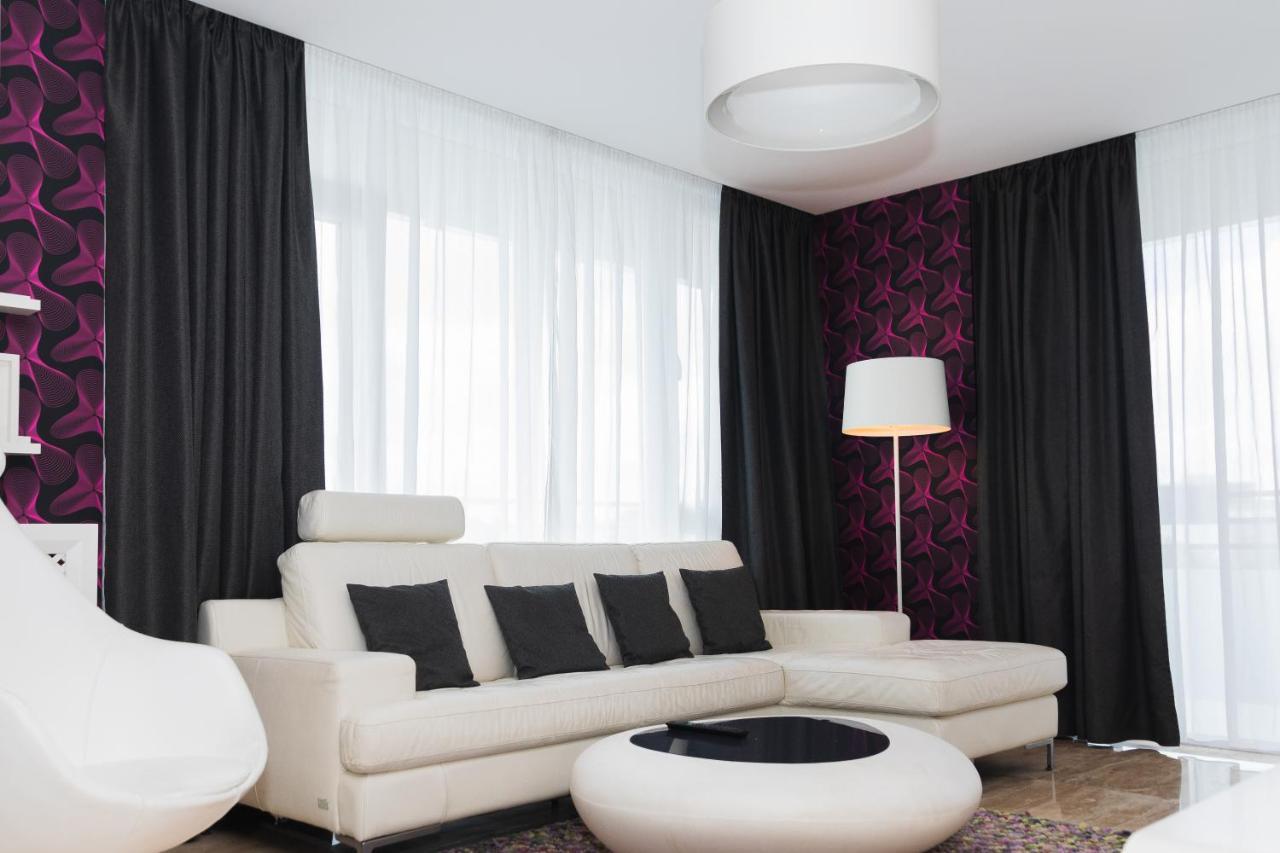 Luxury Trip Lägenhet Oradea Exteriör bild